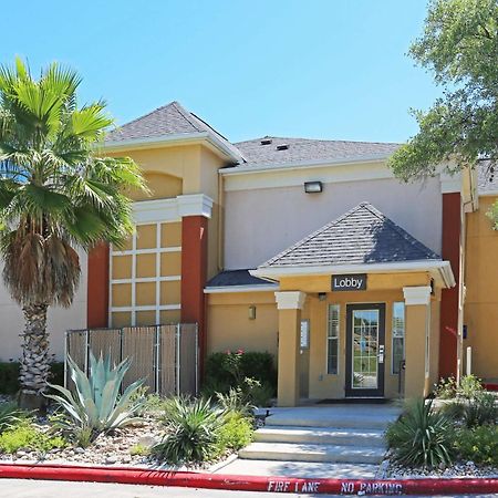 Extended Stay America Suites - San Antonio - Airport Exterior photo